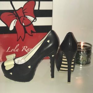 Black and Cream Marilyn Pump Heel from Lola Ramona